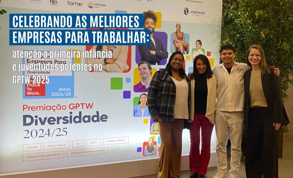 Foto mostra equipe da UWB na premiação GPTW 2025